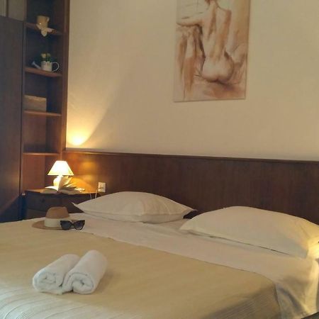 Hotel House Nede Medic à Brela Extérieur photo