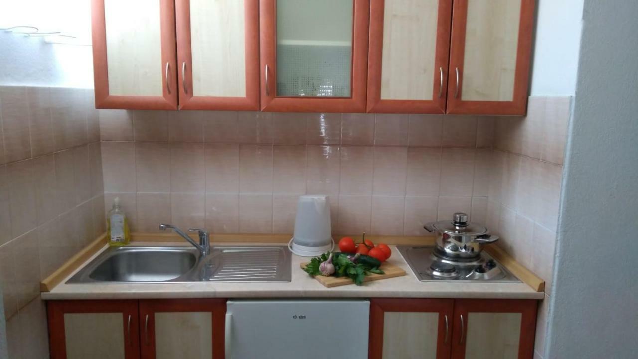 Hotel House Nede Medic à Brela Extérieur photo